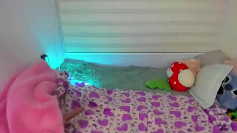 Snapshot of _ivanna11_ chatting on 28, 1, 2025 Ivanna online show from 28, 1, 2025