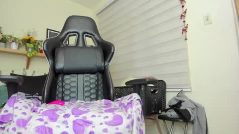 Snapshot of _ivanna11_ chatting on 13, 2, 2025 Ivanna online show from 13, 2, 2025