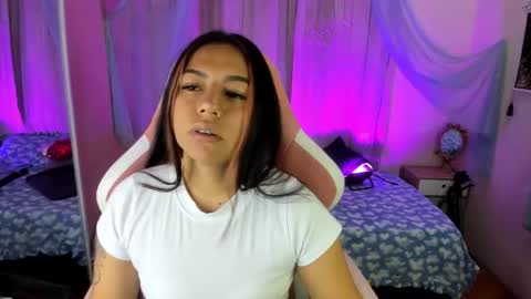 Snapshot of _ivanna11_ chatting on 7, 11, 2025 Ivanna online show from 7, 11, 2025