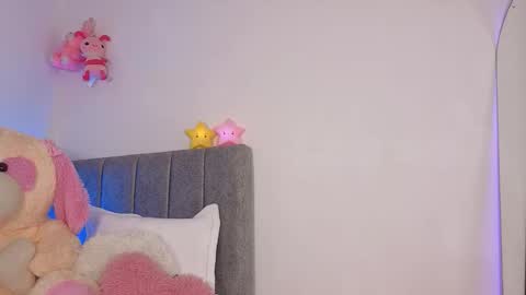 Snapshot of _jazmiin chatting on 6, 3, 2026 JAZZ online show from 6, 3, 2026