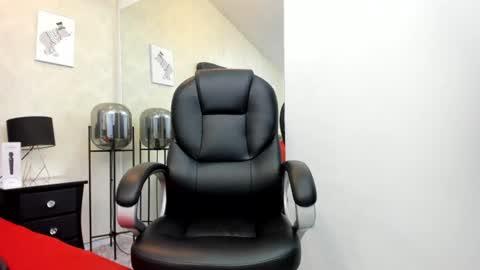 _johnson_alana online show from 17, 7, 2026