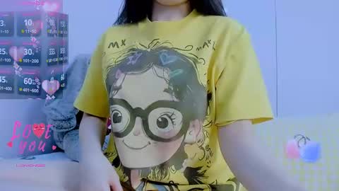 Snapshot of _joly_ chatting on 3, 8, 2026 Joly online show from 3, 8, 2026