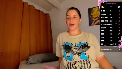 Julieth  online show from 23, 9, 2025