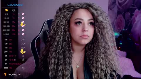 Snapshot of _just_a_queen_3 chatting on 26, 12, 2024 _just_a_queen_3 online show from 26, 12, 2024