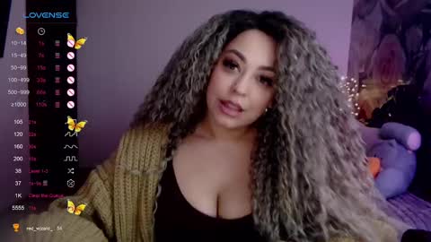 Snapshot of _just_a_queen_3 chatting on 13, 2, 2025 _just_a_queen_3 online show from 13, 2, 2025