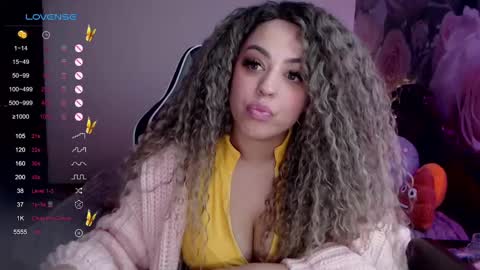 Snapshot of _just_a_queen_3 chatting on 15, 2, 2025 _just_a_queen_3 online show from 15, 2, 2025