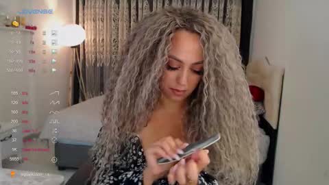 Snapshot of _just_a_queen_3 chatting on 8, 9, 2025 _just_a_queen_3 online show from 8, 9, 2025