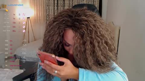 Snapshot of _just_a_queen_3 chatting on 26, 9, 2025 _just_a_queen_3 online show from 26, 9, 2025