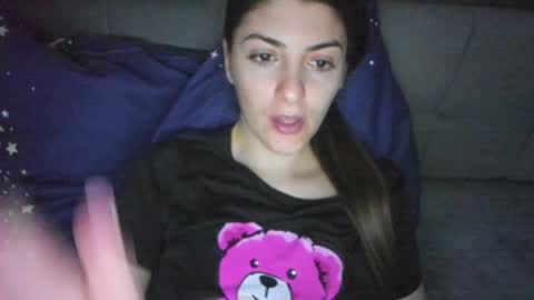 _just_a_simple_girl online show from 2, 12, 2024