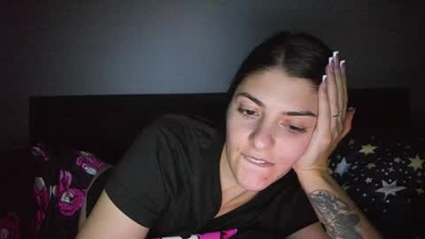 _just_a_simple_girl online show from 2, 12, 2024