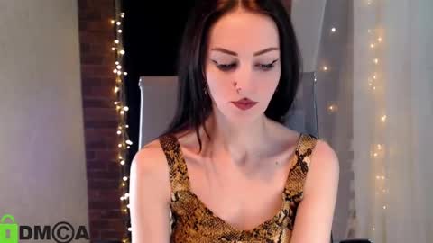  karolina online show from 7, 2, 2025