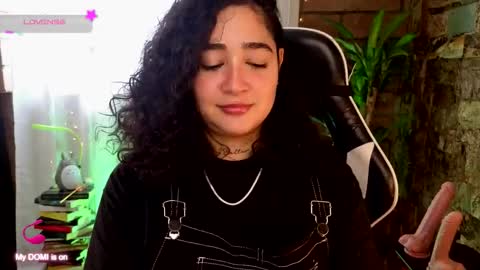 Snapshot of _kat_1 chatting on 12, 9, 2025 online show from 12, 9, 2025