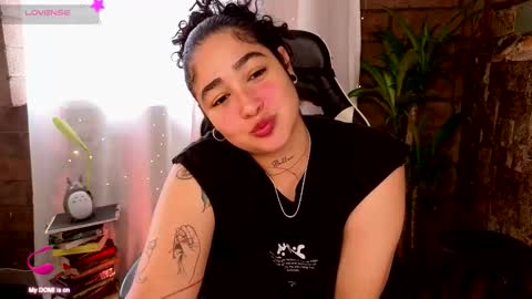 Snapshot of _kat_1 chatting on 19, 9, 2025 online show from 19, 9, 2025