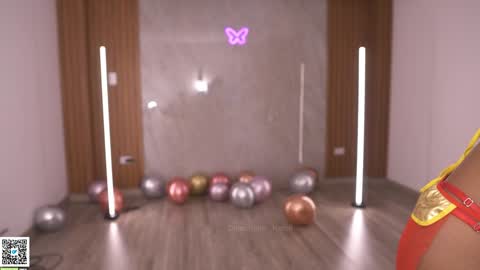 Snapshot of _kath8 chatting on 12, 12, 2024 --- online show from 12, 12, 2024