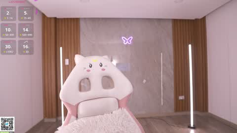 Snapshot of _kath8 chatting on 8, 1, 2025 --- online show from 8, 1, 2025