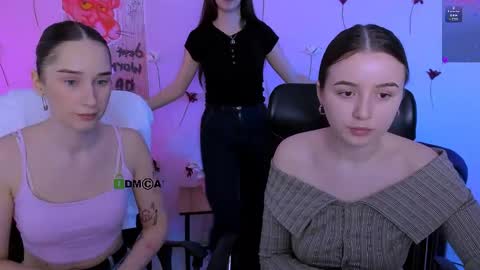_kellykitten_ online show from 29, 4, 2026