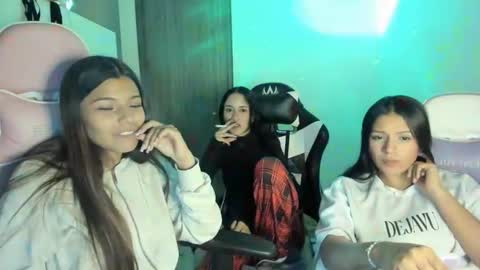 khloe sweet online show from 7, 11, 2025