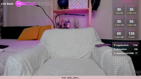 Kiara 0100 - 0700 UTC almost every day online show from 26, 10, 2025