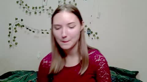 _kikiclark_ online show from 29, 11, 2025