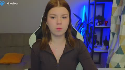 Snapshot of _kirieshka chatting on 12, 1, 2025 Molly Emily online show from 12, 1, 2025