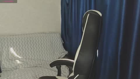 Snapshot of _kirieshka chatting on 16, 9, 2025 Molly Emily online show from 16, 9, 2025