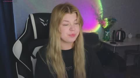 Molly   Emily online show from 5, 5, 2026