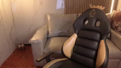 Snapshot of _kitten_1 chatting on 17, 1, 2026 _kitten_1 online show from 17, 1, 2026