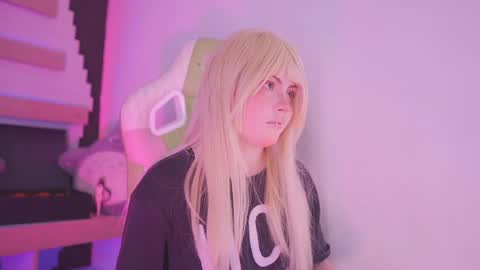 kitty online show from 4, 2, 2025