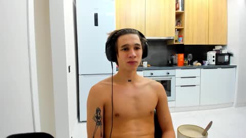 Snapshot of _kurt chatting on 1, 11, 2025 Kurt online show from 1, 11, 2025