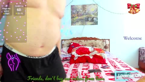 Snapshot of _lady_red_ chatting on 16, 1, 2025 Lory online show from 16, 1, 2025