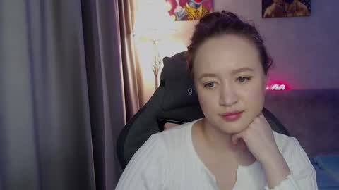 _lalune_ online show from 25, 10, 2025