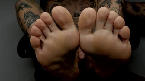 Layne online show from 10, 12, 2024