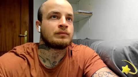 Layne online show from 30, 7, 2026
