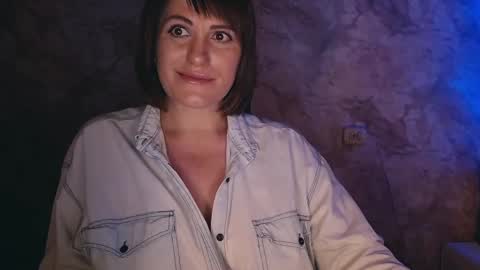 Snapshot of _letty_ chatting on 12, 1, 2025 Letty online show from 12, 1, 2025