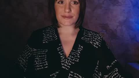 Snapshot of _letty_ chatting on 5, 2, 2025 Letty online show from 5, 2, 2025