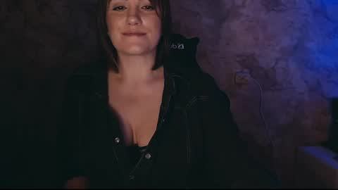 Snapshot of _letty_ chatting on 14, 2, 2025 Letty online show from 14, 2, 2025