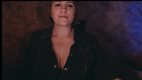 Snapshot of _letty_ chatting on 24, 10, 2025 Letty online show from 24, 10, 2025