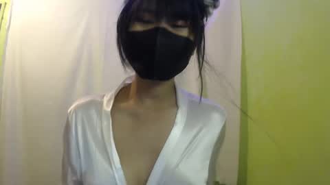 _lilies_gigi_ online show from 16, 1, 2025