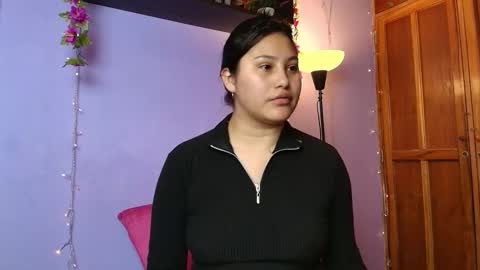 Ivy 3 online show from 21, 11, 2025