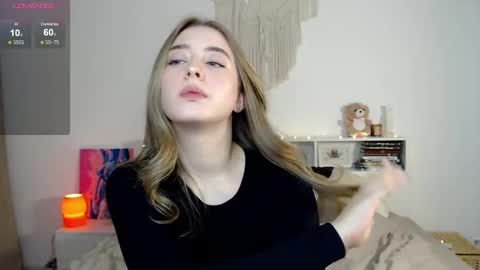 Snapshot of _loveliness_ chatting on 7, 2, 2025 Amanda  mandy online show from 7, 2, 2025