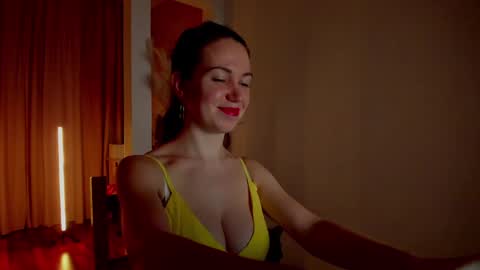 Alice online show from 5, 3, 2025