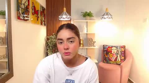 Snapshot of _lucy_grey chatting on 29, 5, 2026 Lucy online show from 29, 5, 2026