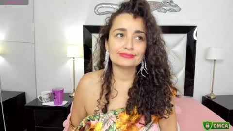 Snapshot of _luna__sweet_ chatting on 16, 1, 2025  luna  sweet  online show from 16, 1, 2025