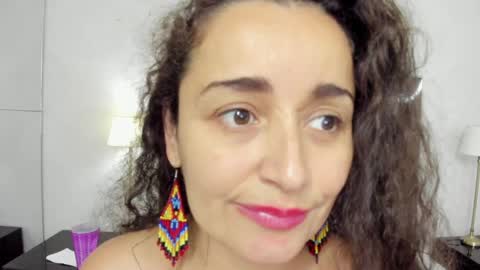 Snapshot of _luna__sweet_ chatting on 27, 1, 2025  luna  sweet  online show from 27, 1, 2025