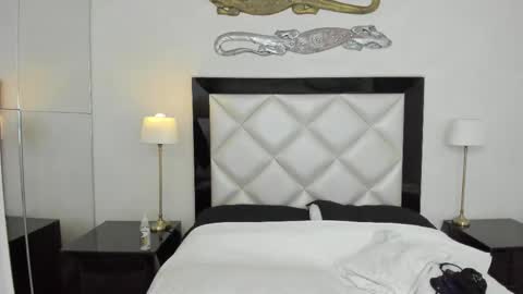 Snapshot of _luna__sweet_ chatting on 7, 3, 2025  luna  sweet  online show from 7, 3, 2025