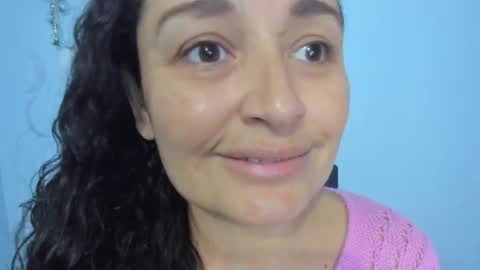 Snapshot of _luna__sweet_ chatting on 10, 9, 2025  luna  sweet  online show from 10, 9, 2025