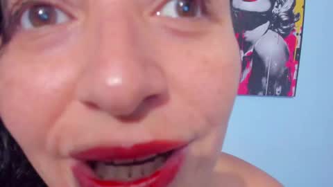 Snapshot of _luna__sweet_ chatting on 29, 9, 2025  luna  sweet  online show from 29, 9, 2025