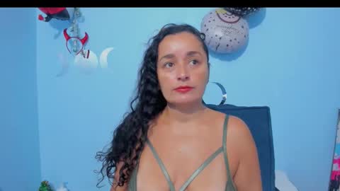  luna  sweet  online show from 27, 11, 2025