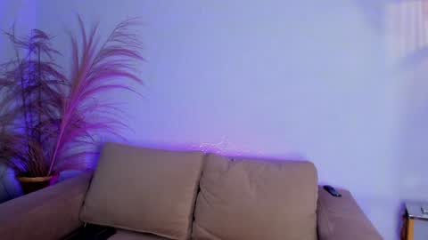  Luna  online show from 18, 12, 2024