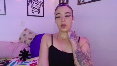 Snapshot of _marcela_wi chatting on 21, 1, 2025 Marce online show from 21, 1, 2025